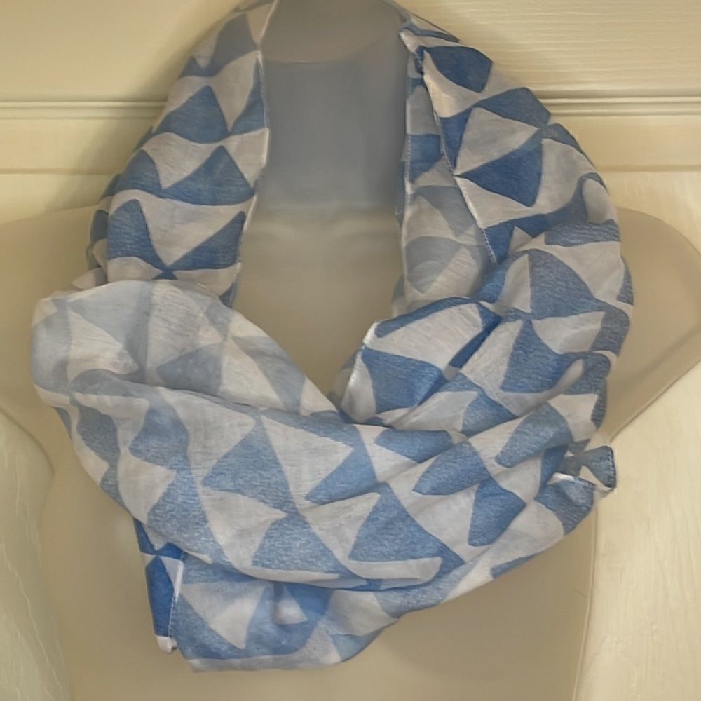 Scarves set of 4! 